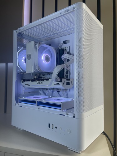 White custom gaming gtx - white,